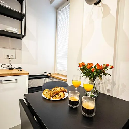 W Centrum Warszawy - Dworzec