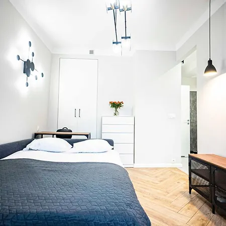 Daire W Centrum Warszawy - Dworzec