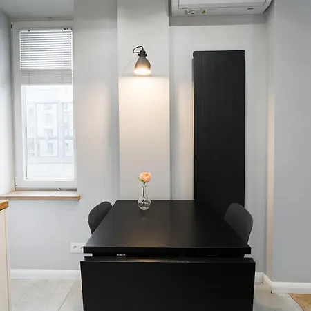 W Centrum Warszawy - Dworzec Apartamento *
